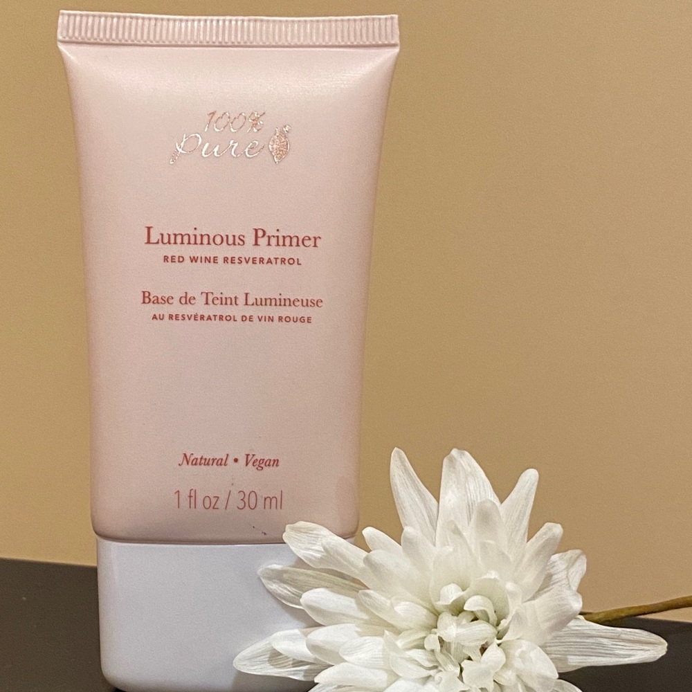 100% Pure Luminous Primer